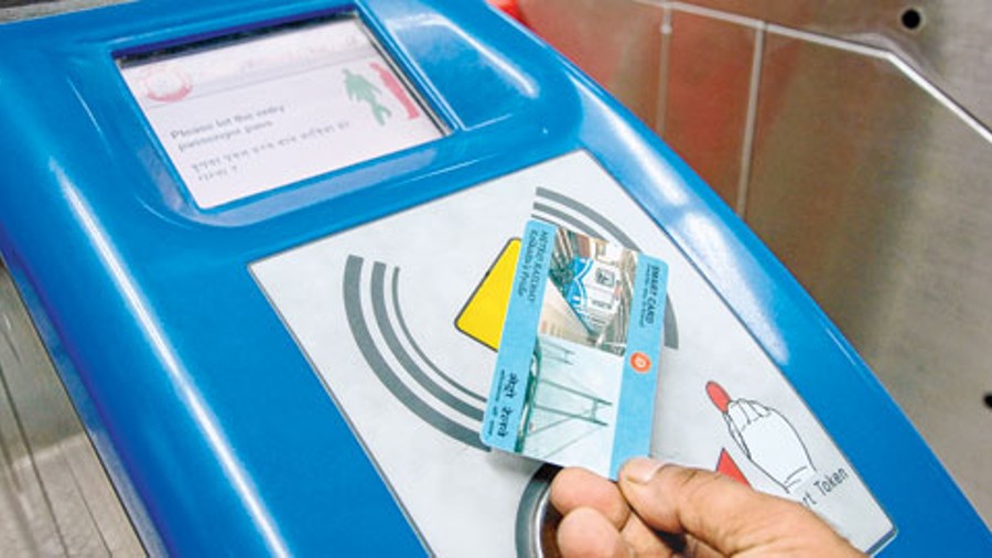 যাত্রী সুবিধার্থে মেট্রো রেল, স্মার্ট কার্ডের মেয়াদ বৃদ্ধি সহ কার্ডের মাশুল কমানোর সিদ্ধান্ত নিয়েছে