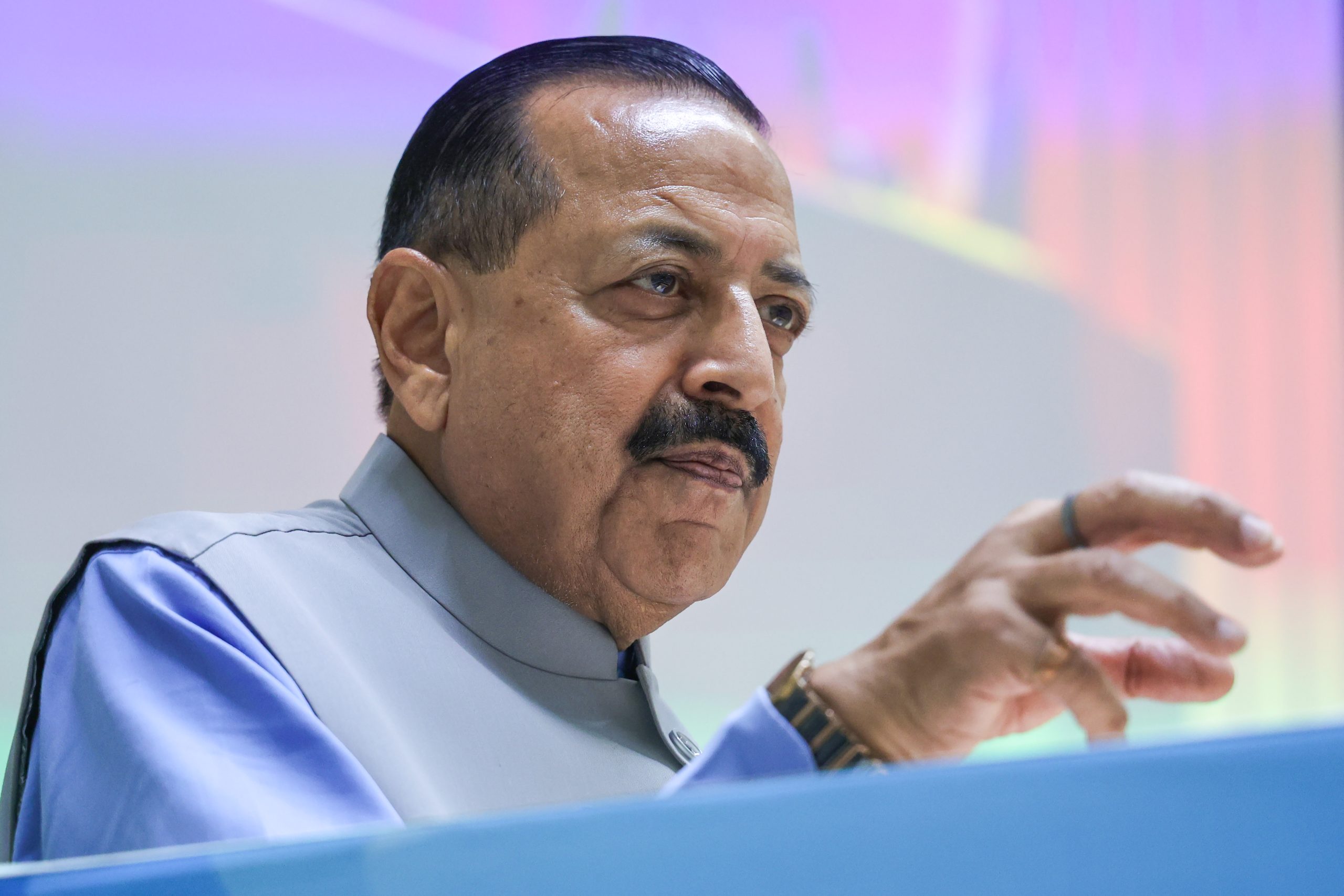 Union Minister Dr Jitendra Singh Inaugurates Campus Tank in New Delhi to Empower Youth