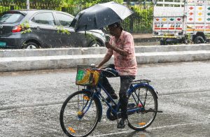 IMD Warns of Extremely Heavy Rain in Gujarat; Thunderstorms Likely in South Karnataka, Telangana