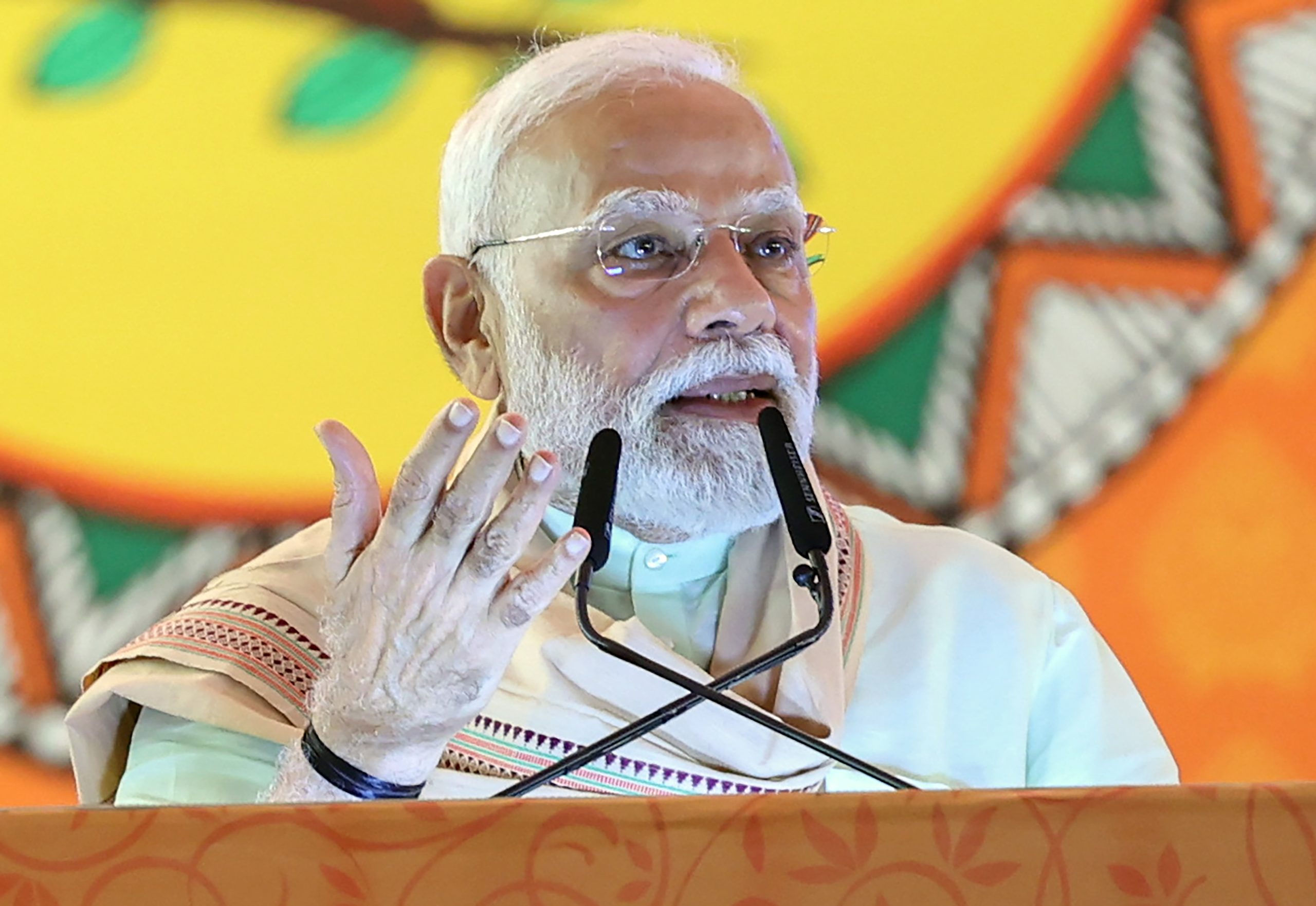 पीएम मोदी ने कहा – एनडीए सरकार बिहार, प. बंगाल और असम को घुसपैठियों से मुक्त कराने के लिए प्रतिबद्ध