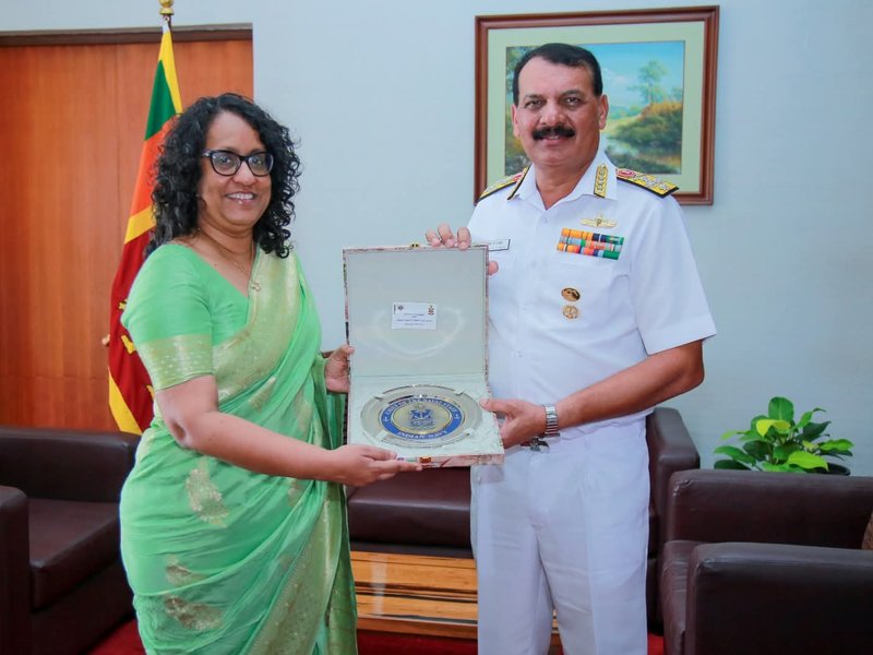India’s Naval Chief Meets Sri Lankan PM, Discusses Defence Cooperation