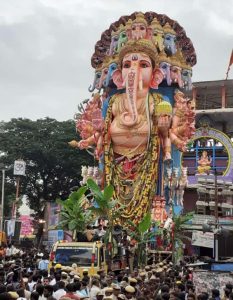 অনন্ত চতুর্দশীতে বিসর্জনের মধ্য দিয়ে ১০ দিনব্যাপী গণেশ চতুর্দশী উৎসবের আজ পরিসমাপ্তি হবে।