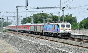 মিজোরামের রাজধানী আইজলের সঙ্গে কলকাতার সরাসরি রেল যোগাযোগ শুরু হচ্ছে আগামীকাল।