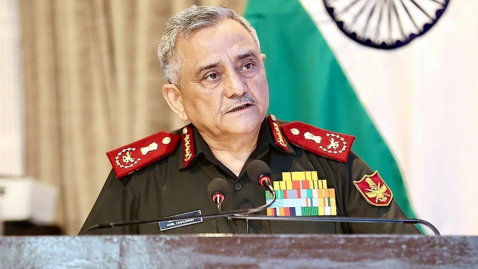 सीडीएस जनरल अनिल चौहान ने तेजस विमान दुर्घटना पर खेद व्यक्त किया