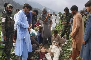 अफ़ग़ानिस्तान में आए शक्तिशाली भूकंप में मरने वालों की संख्या एक हजार 400  पार