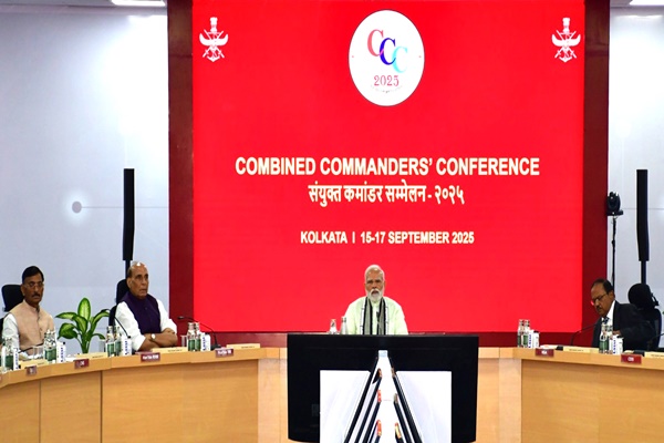 PM Modi Attends Combined Commanders’ Conference at Eastern Command HQ in Kolkata