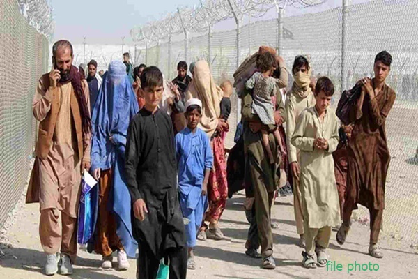 Humanitarian crisis emerges as Pakistan deports mass Afghan migrants