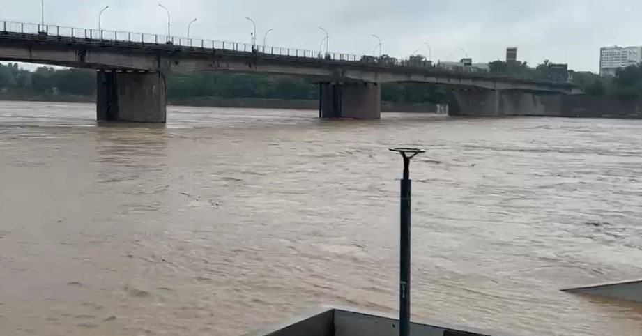 રાજ્યમાં આજે સાર્વત્રિક મેઘમહેર.. બનાસકાંઠાના સુઇગામમાં 11 ઇંચ વરસાદ