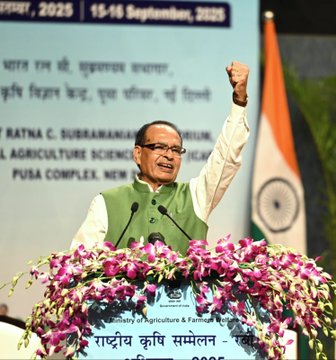 India sets target at 362.5 million tonnes of food grain production for next FY : Shivraj Singh Chouhan