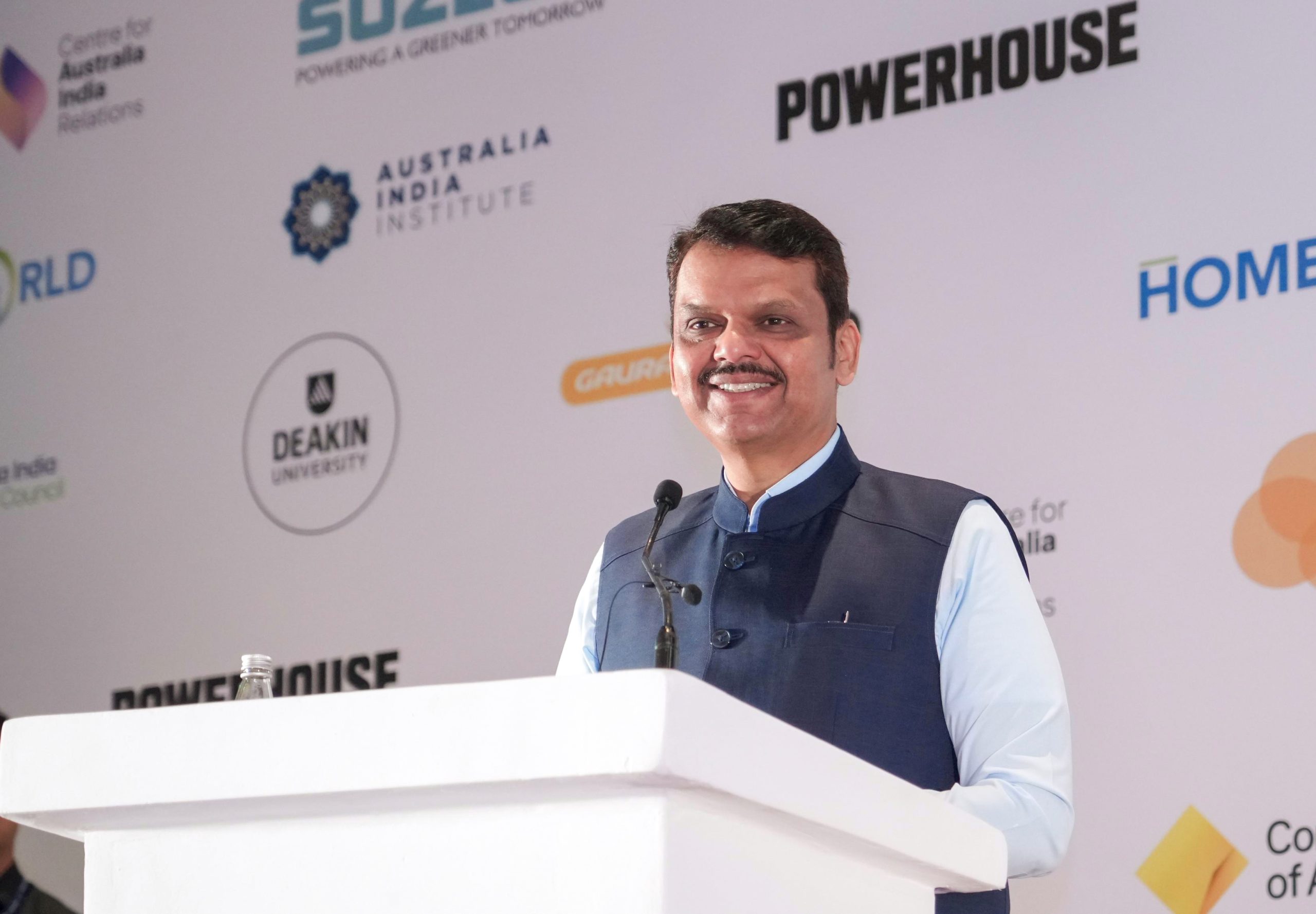 उद्योग आणि गुंतवणुकीसाठी महाराष्ट्र हे देशातलं सर्वोत्तम राज्य असल्याचं मुख्यमंत्र्यांचं प्रतिपादन