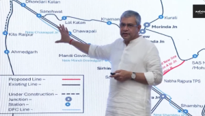 रेल मंत्री अश्विनी वैष्णव ने कहा जल्द दौड़ेंगी वंदे भारत स्लीपर ट्रेन
