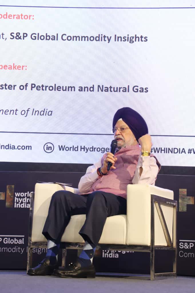 Petroleum Minister Hardeep Singh Puri Announces 1 MT Green Hydrogen Goal by 2030