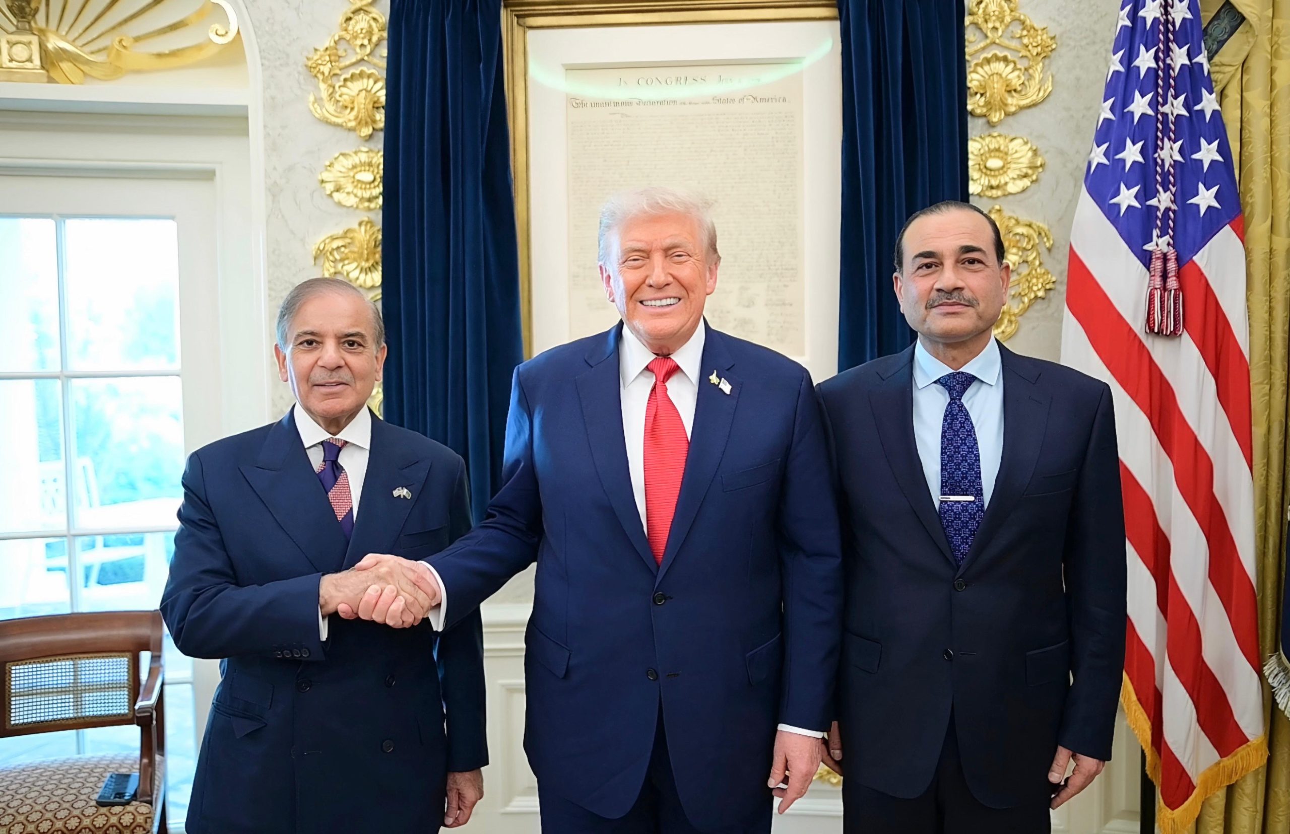 US President Donald Trump Meets Pakistan Prime Minister Shehbaz Sharif in Washington