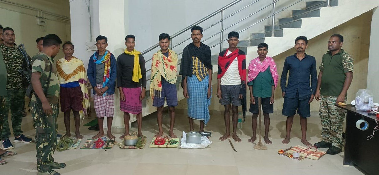 Chhattisgarh: Security Forces Arrest 16 Maoists in Last 24 Hours