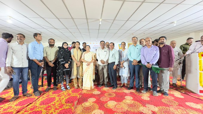 કેન્દ્રીય રાજ્યમંત્ર નિમુબેન બાંભણિયાએ આજે ભાવનગરના સિહોર તાલુકામાં અંદાજે 30 લાખ રૂપિયાના વિકાસકાર્યોનું લોકાર્પણ કર્યું.