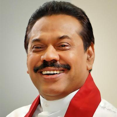 প্রাক্তন রাষ্ট্রপতিদের জন্য আজীবন আবাসন সহ অন্যান্য সুবিধা প্রদানের আইন বাতিল হওয়ার পর, শ্রীলঙ্কার প্রাক্তন রাষ্ট্রপতি মাহিন্দা রাজাপাকসা তার সরকারি ভবন খালি করে দিয়েছেন।
