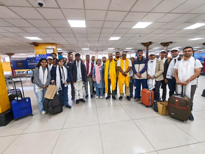 सरकार, राष्ट्रीय ध्वज क्विज़ विजेताओं को कराएगी दुनिया के सर्वोच्च युद्धक्षेत्र सियाचिन की यात्रा