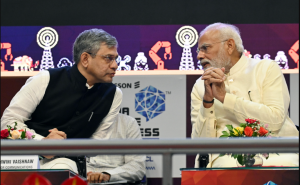 केंद्रीय मंत्री अश्विनी वैष्णव ने PM मोदी को 75वें जन्मदिन पर बधाई दी