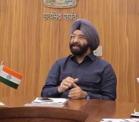 दिल्ली: पर्यावरण मंत्री मनजिंदर सिंह सिरसा ने गणेश चतुर्थी और आगामी दुर्गा पूजा विसर्जन की तैयारियों की समीक्षा की