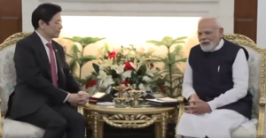 प्रधानमंत्री नरेंद्र मोदी यांची  सिंगापूरचे प्रधानमंत्री लॉरेन्स वाँग यांच्या  बरोबर शिष्टमंडळ स्तरावर चर्चा