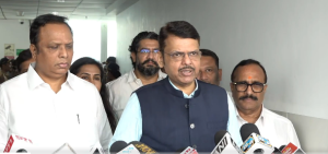 नुकसानग्रस्त शेतकऱ्यांना २,२१५ कोटी रुपये मदत करण्याचे शासन आदेश