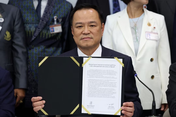 Possibility of early elections in Thailand