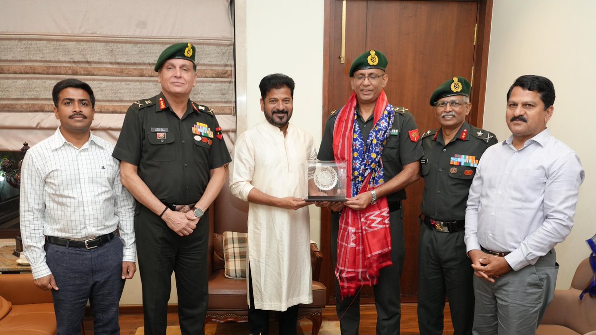 Army’s Southern Command Chief, Telangana CM Discuss Civil-Military Cooperation