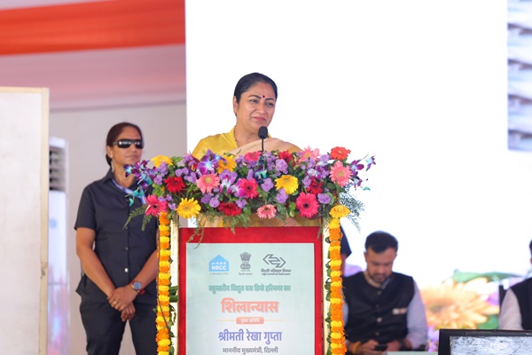 Delhi CM Announces Doubling of Electric Buses; Hari Nagar Depot with 400+ Buses & 84 Charging Stations Laid