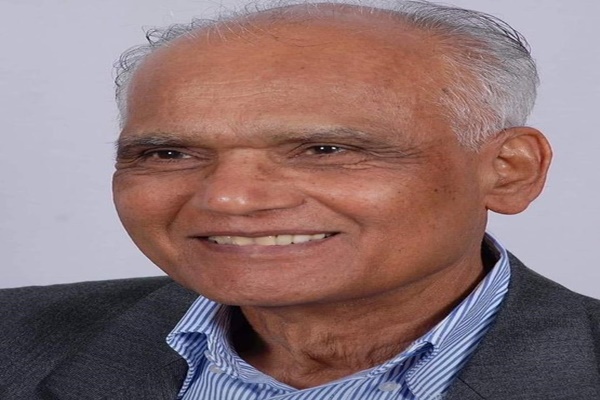 Maharashtra CM Pays Tribute to Renowned Kannada Writer S.L. Bhyrappa