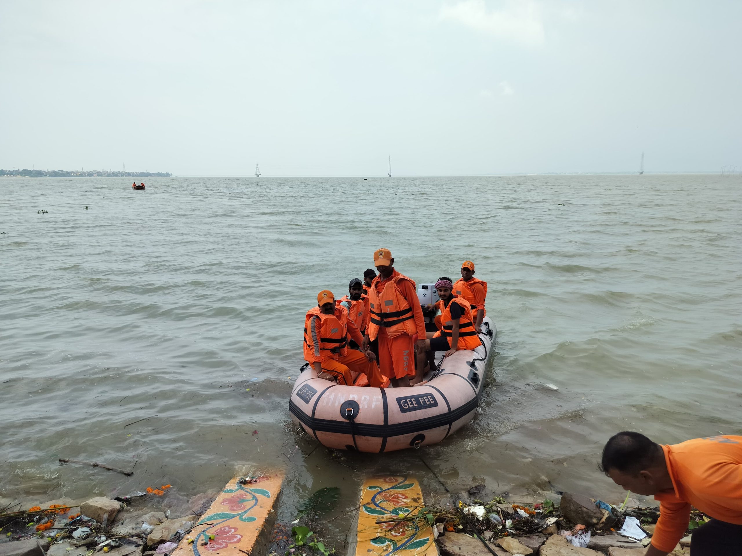 Heavy Rain Triggers Floods in Uttar Pradesh; Over 2.5 Lakh Affected Across 17 Districts