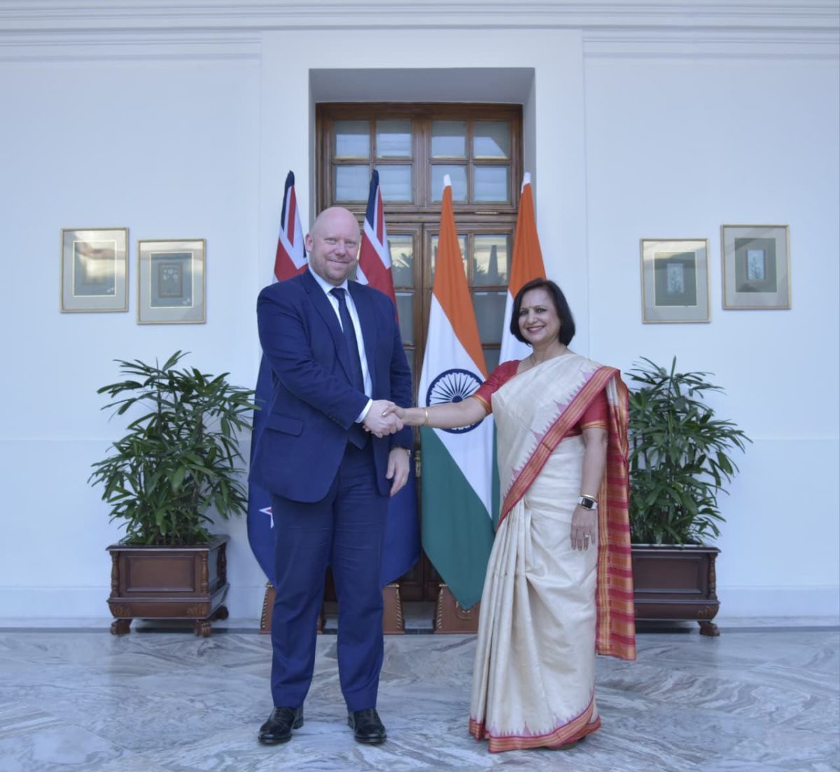 6th Round of Foreign Office Consultations Between India and New Zealand Held in New Delhi
