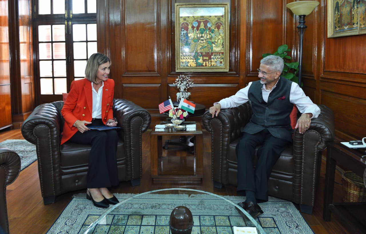 EAM Dr. S. Jaishankar Meets Iowa Governor Kim Reynolds in New Delhi