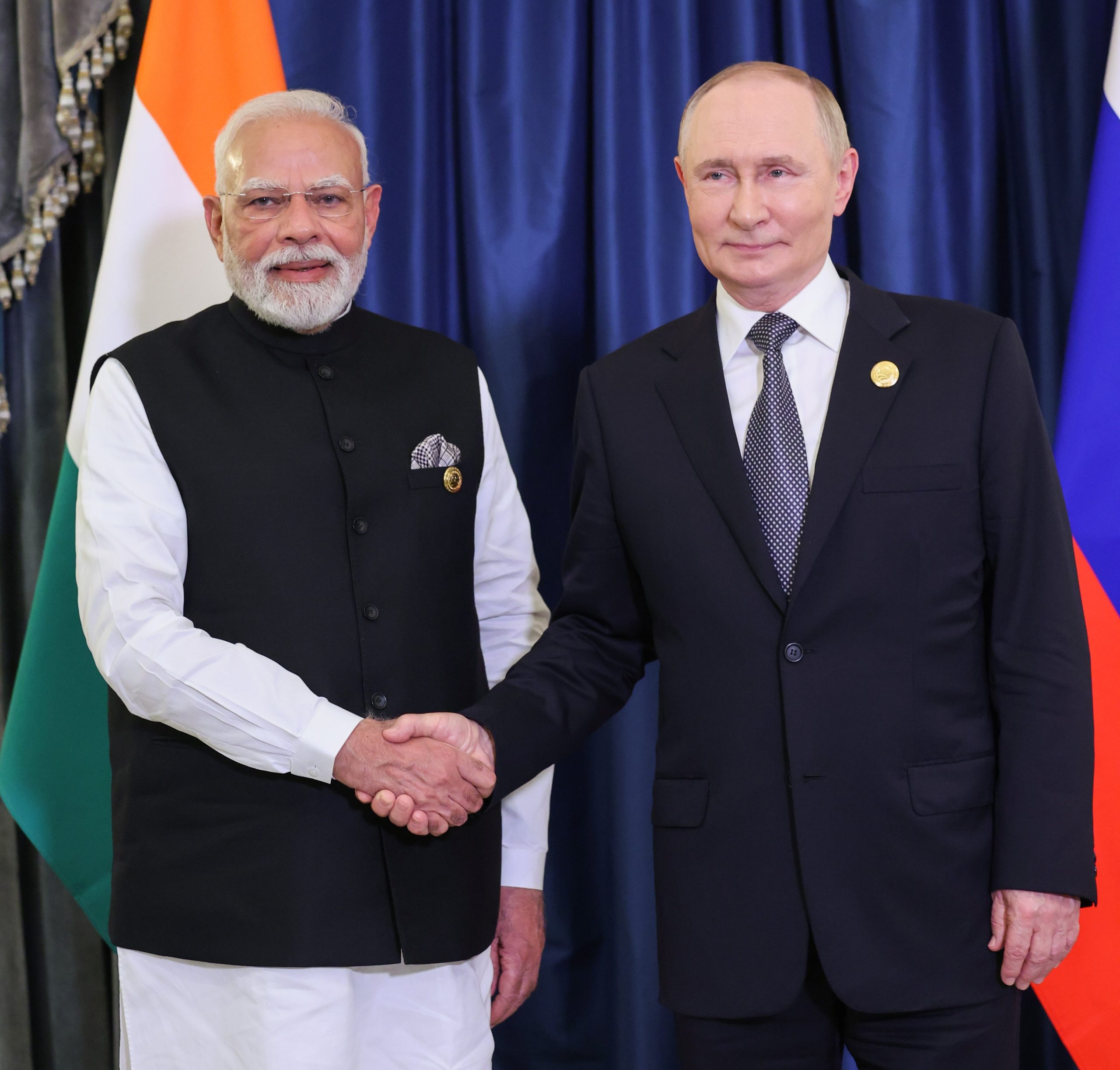 Prime Minister stresses on ending Ukraine conflict during meeting with Russian President Putin