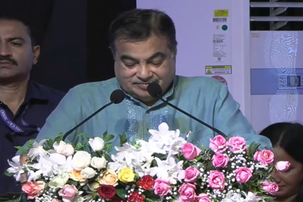 Cooperative Banks Crucial for Strengthening Rural Economy: Nitin Gadkari