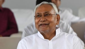 मुख्यमंत्री नीतीश कुमार मुख्यमंत्री महिला रोज़गार योजना के तहत महिलाओं के बैंक खातों में 10-10 हज़ार रुपये की राशि हस्तांतरित करेंगे