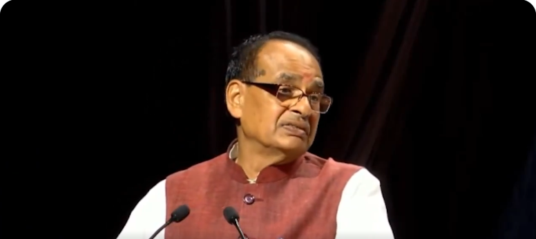 কেন্দ্রীয় কৃষিমন্ত্রী শিবরাজ সিং চৌহান বলেছেন, দেশের কৃষক ও বিজ্ঞানীদের যৌথ কর্মপ্রয়াসে ও সরকারের নীতির ফলে ভারতের কৃষি ৩ দশমিক ৭ শতাংশ হারে বৃদ্ধি পেয়েছে যা বিশ্বে মধ্যে সর্বোচ্চ