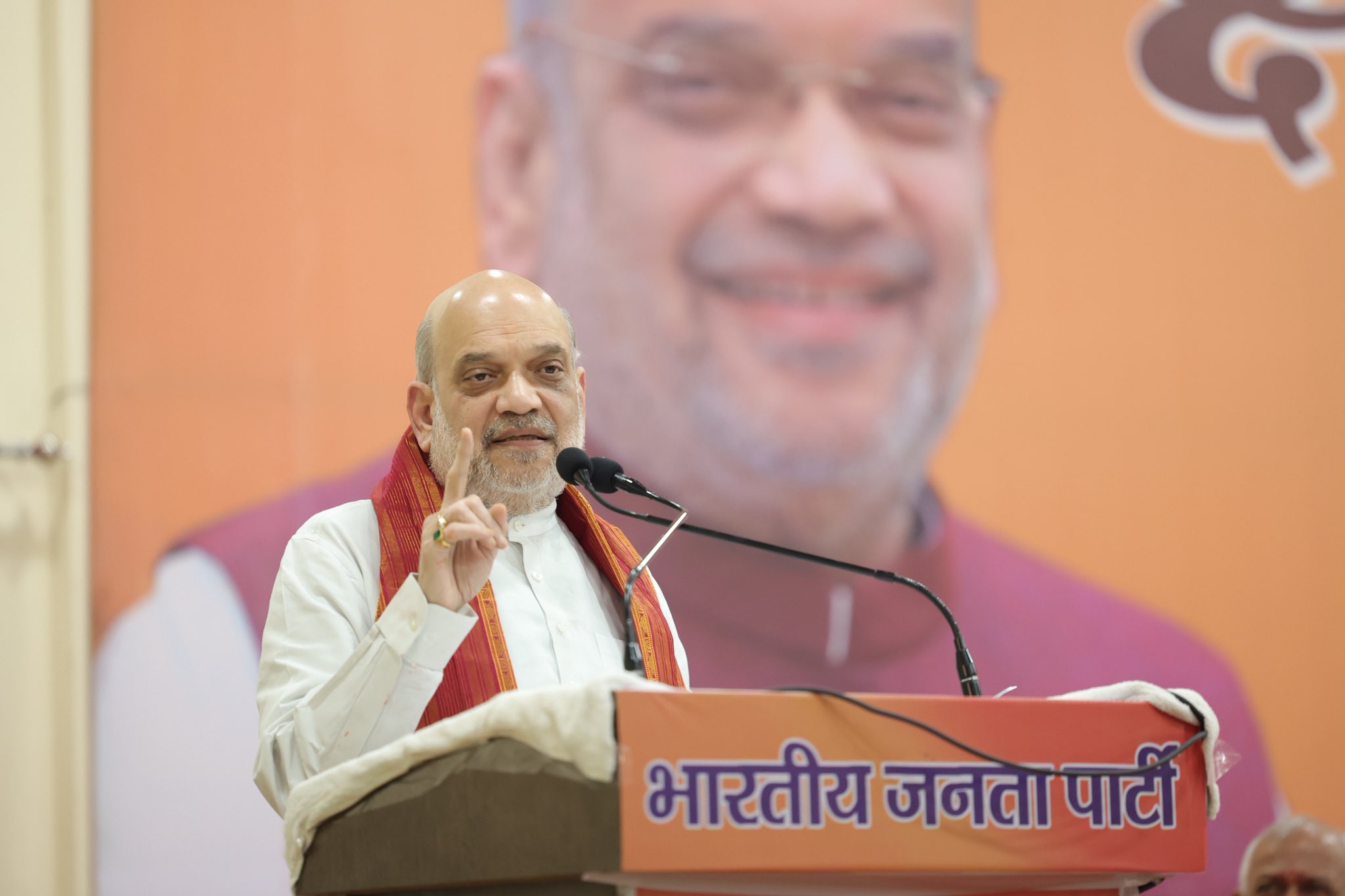 Union Home Minister Amit Shah Interacts with BJP Workers, Discusses Bihar Poll Preparation