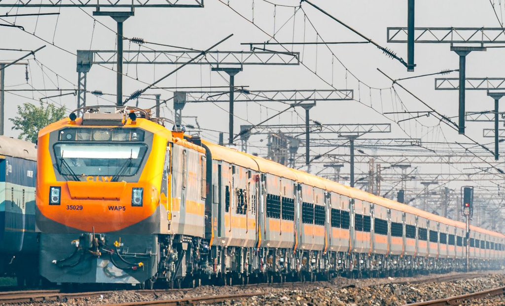 रेल मंत्री अश्विनी वैष्णव बिहार में आज सात ट्रेनों को दिखाएंगे हरी झंड़ी