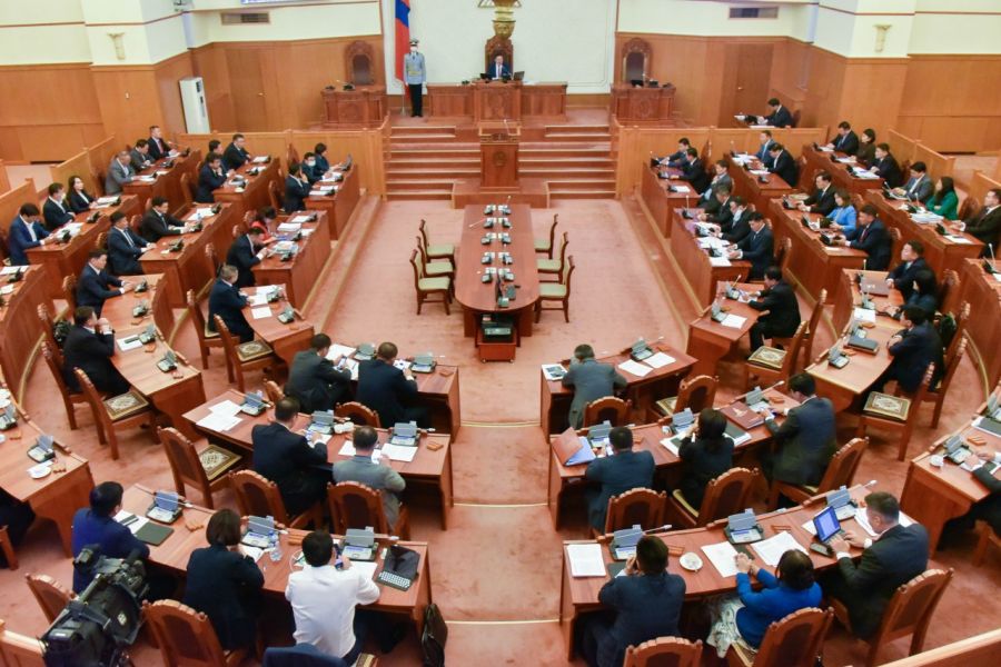 Mongolian Lawmakers Vote to Remove Prime Minister and Speaker