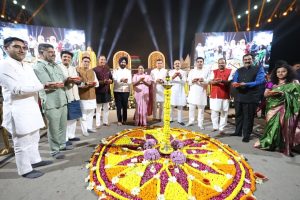 Delhi Celebrates Deepotsav for the First Time with One Lakh 51 Thousand Diyas