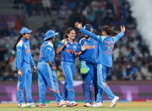 ICC મહિલા એક દિવસીય ક્રિકેટ વિશ્વ કપમાં, ન્યૂઝીલેન્ડને 53 રનથી હરાવીને ભારતે સેમિફાઇનલમાં પ્રવેશ કર્યો