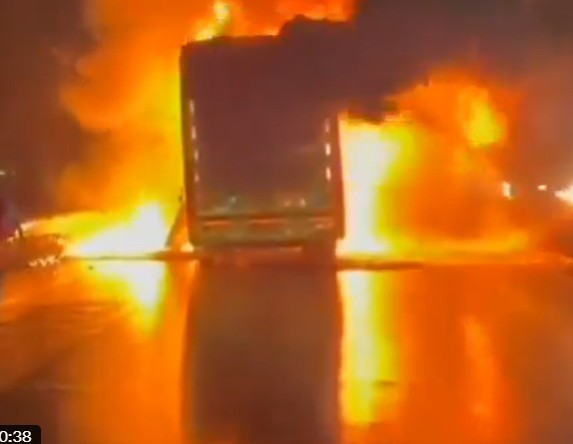Several Killed, Many Injured as Bus Catches Fire After Collision in Andhra Pradesh’s Kurnool District