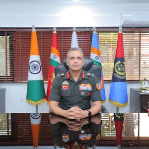 लेफ्टिनेंट जनरल वीरेंद्र वत्स ने एनसीसी के महानिदेशक का पदभार ग्रहण किया
