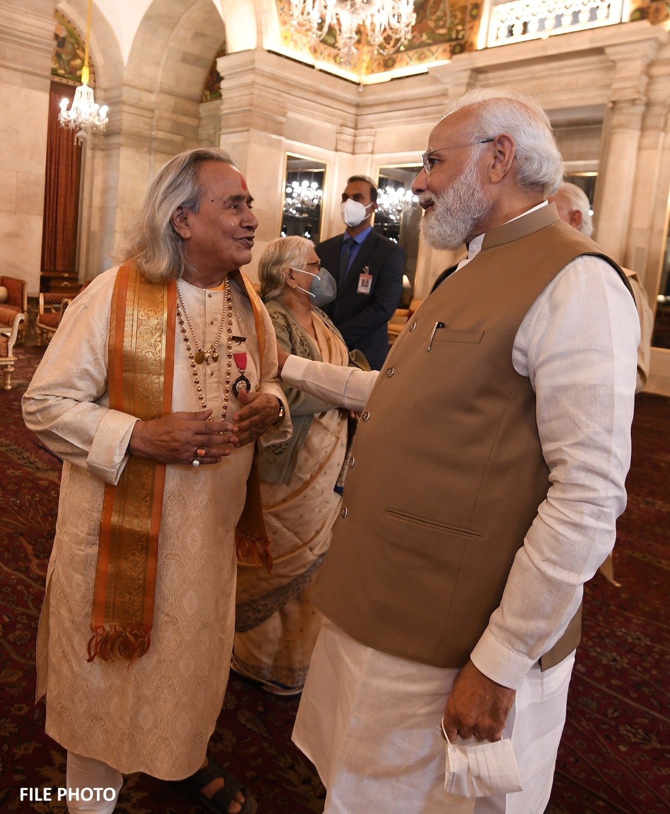 प्रधानमंत्री नरेंद्र मोदी ने पंडित छन्नूलाल मिश्र के निधन पर गहरा दुख व्यक्त किया