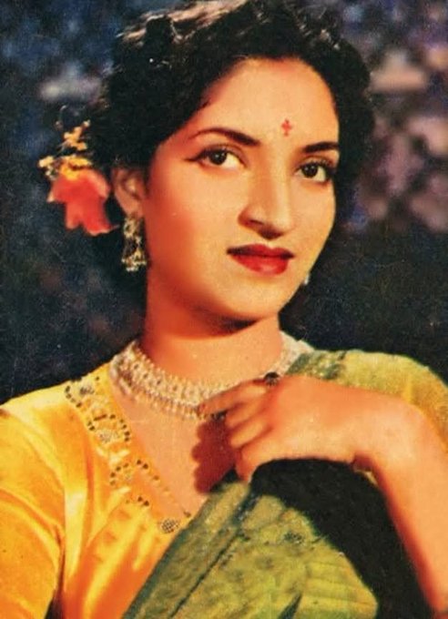 वरिष्ठ अभिनेत्री-संयोजिका संध्या शांताराम का निधन, शिवाजी पार्क में अंतिम संस्कार