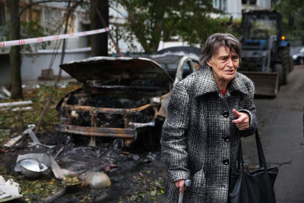 Russia Conducts Massive Missile and Drone Attacks on Ukrainian Targets