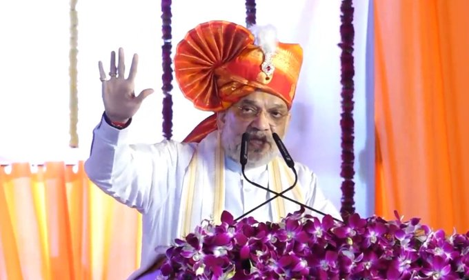 आपद्ग्रस्त शेतकऱ्यांसाठी केंद्र सरकार सर्वतोपरी मदत देईल, केंद्रीय गृहमंत्र्यांचं आश्वासन