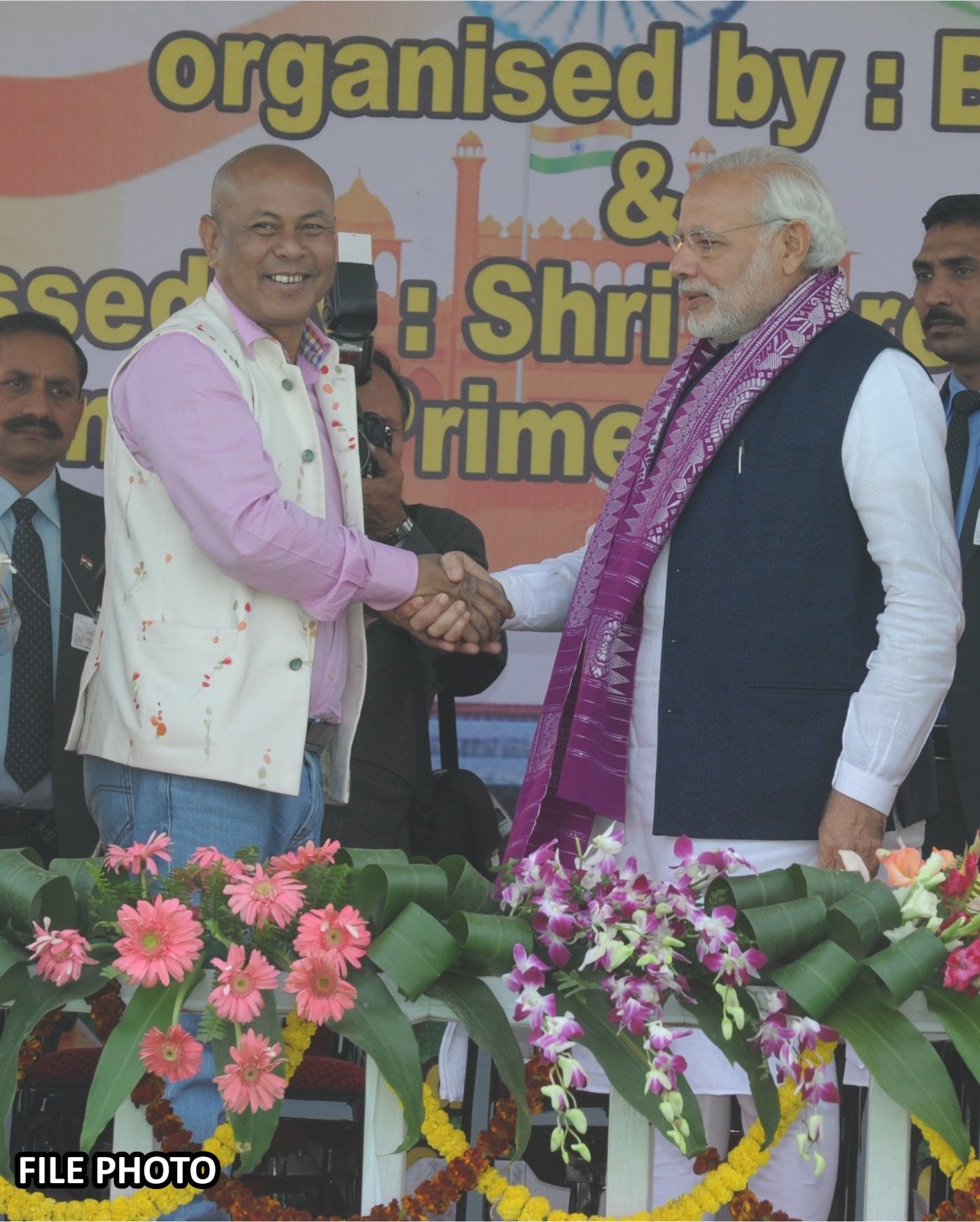 প্রধানমন্ত্রী নৰেন্দ্ৰ মোদীয়ে সামাজিক মাধ্যমযোগে বিপিএফৰ মুৰববী হাগ্ৰামা মহিলাৰীক শুভেচ্ছা জনায়