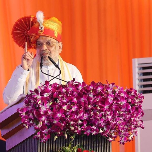 કેન્દ્રીય ગૃહ અને સહકાર મંત્રી અમિત શાહે મહારાષ્ટ્રમાં ભારતના પ્રથમ સહકારી આધારિત સીએનજી અને સ્પ્રે ડ્રાયર પોટાશ ગ્રાન્યુલ પ્રોજેક્ટનું ઉદ્ઘાટન કર્યું