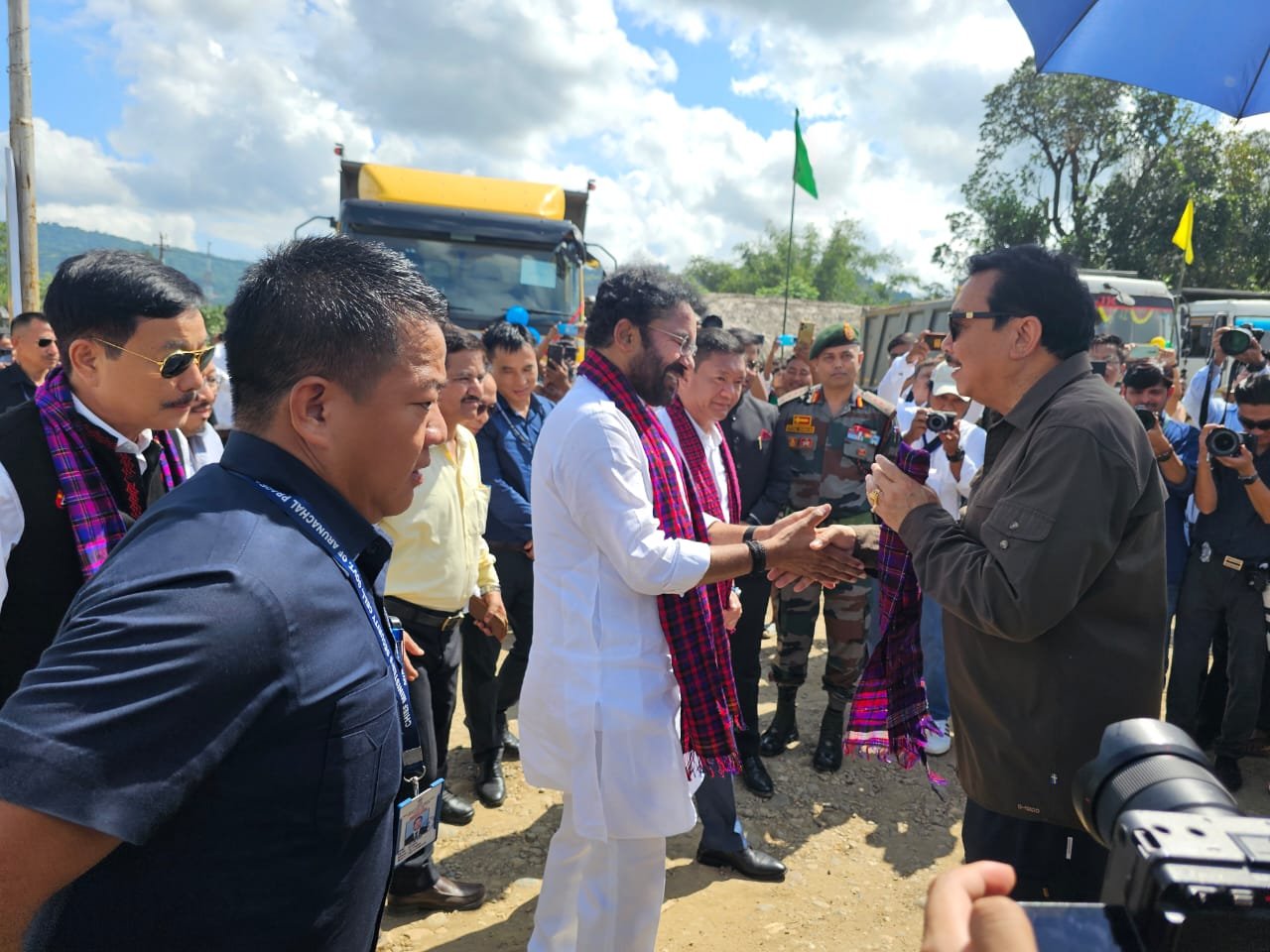 केंद्रीय कोयला मंत्री जी. किशन रेड्डी ने अरुणाचल प्रदेश के मुख्यमंत्री के साथ नामफुक कोयला खदान का उद्घाटन किया